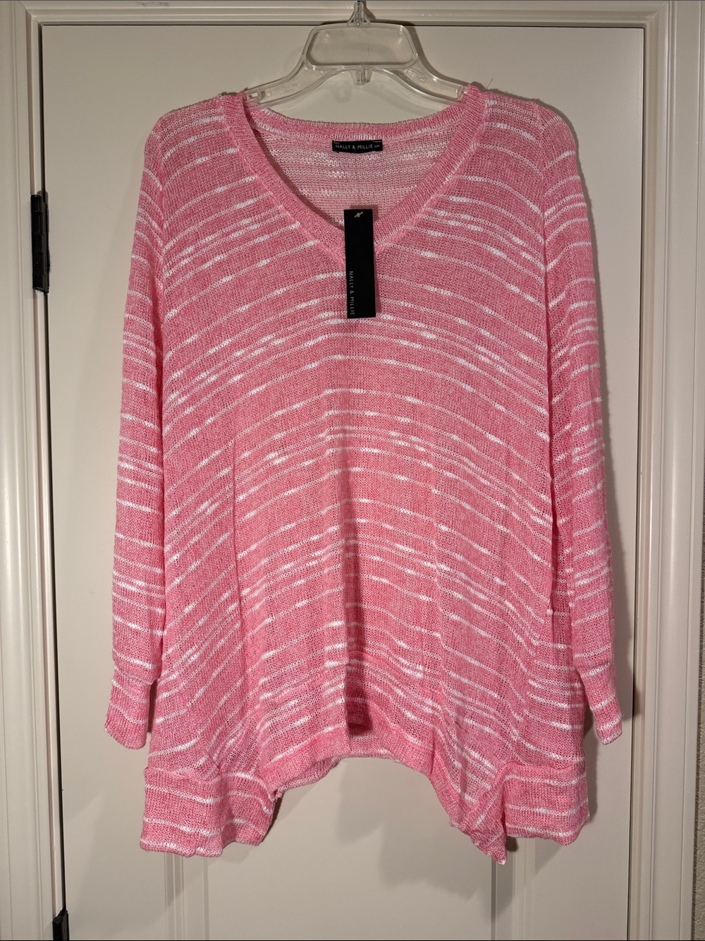 Nally & Millie Pink & White Striped V-Neck Knit Top - Oversized L